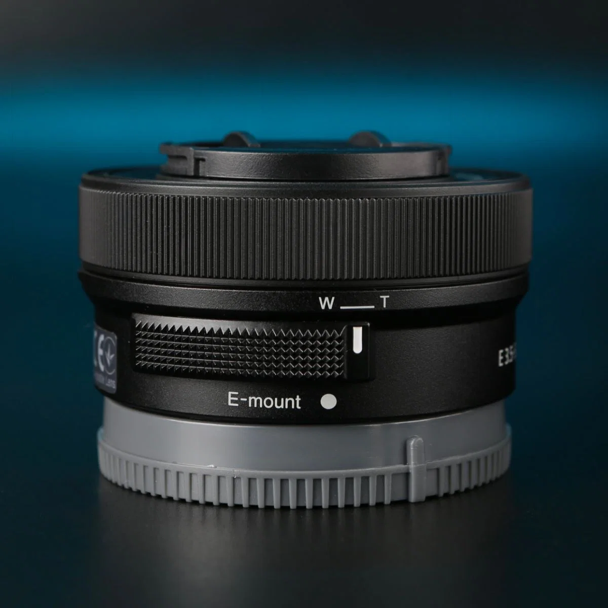 Sony E 16-50mm OSS II - миниатюра 3