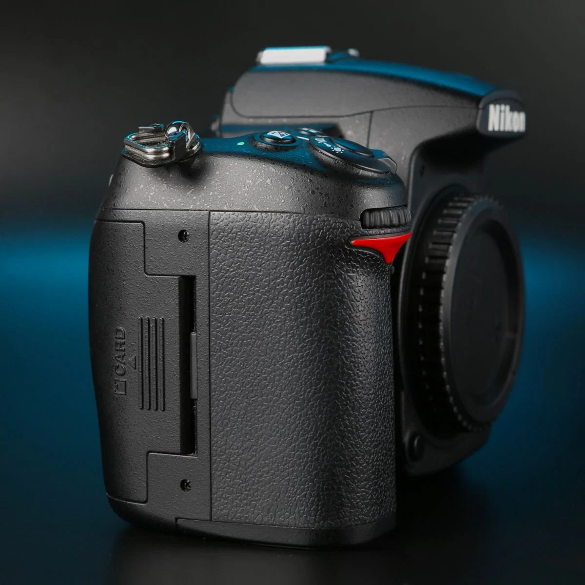 Nikon D7000 body - миниатюра 4