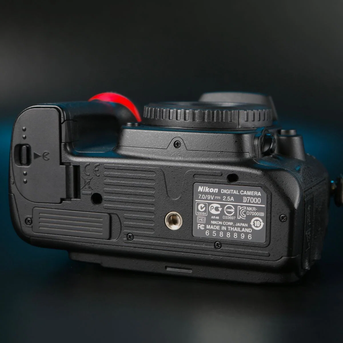 Nikon D7000 body - миниатюра 5