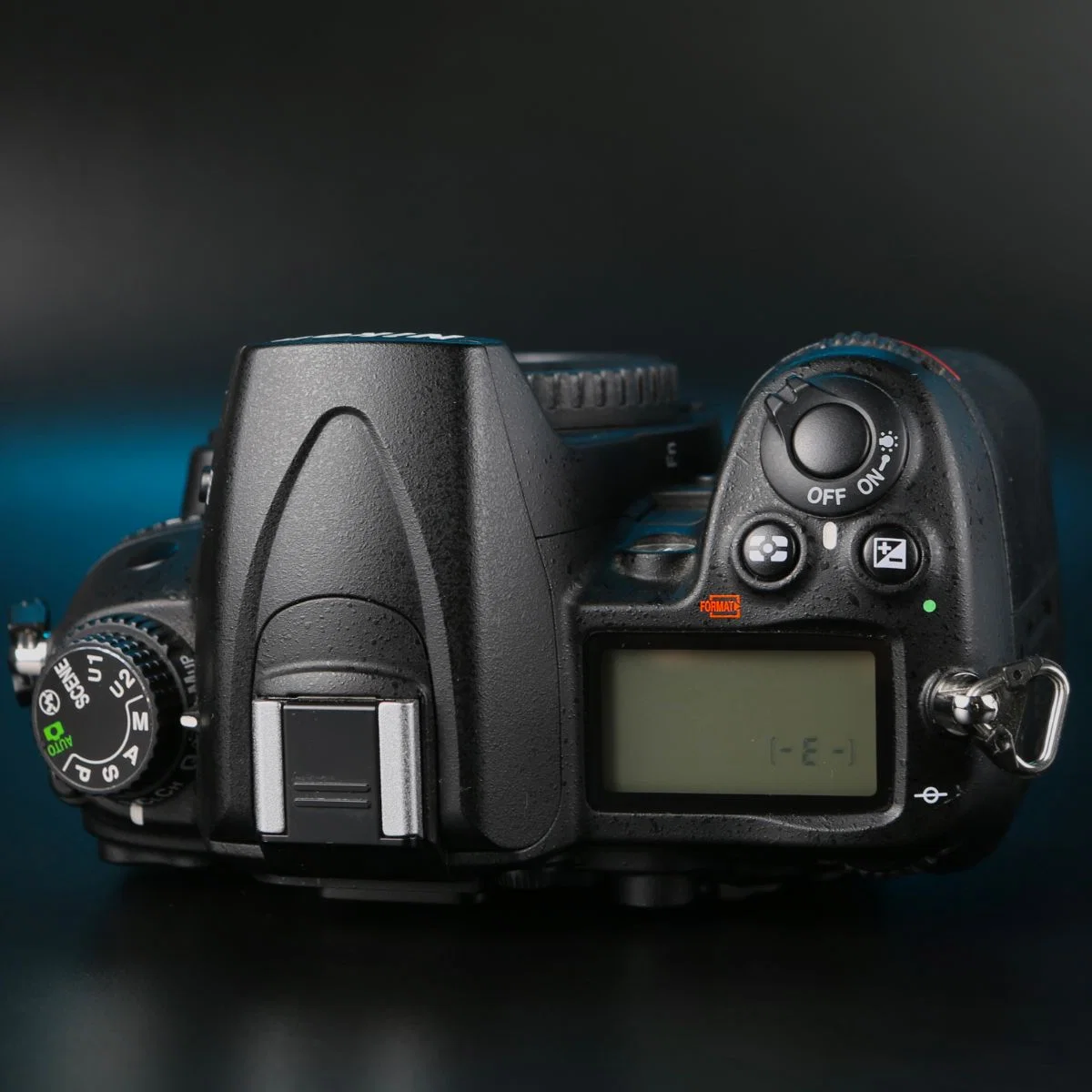 Nikon D7000 body - миниатюра 6