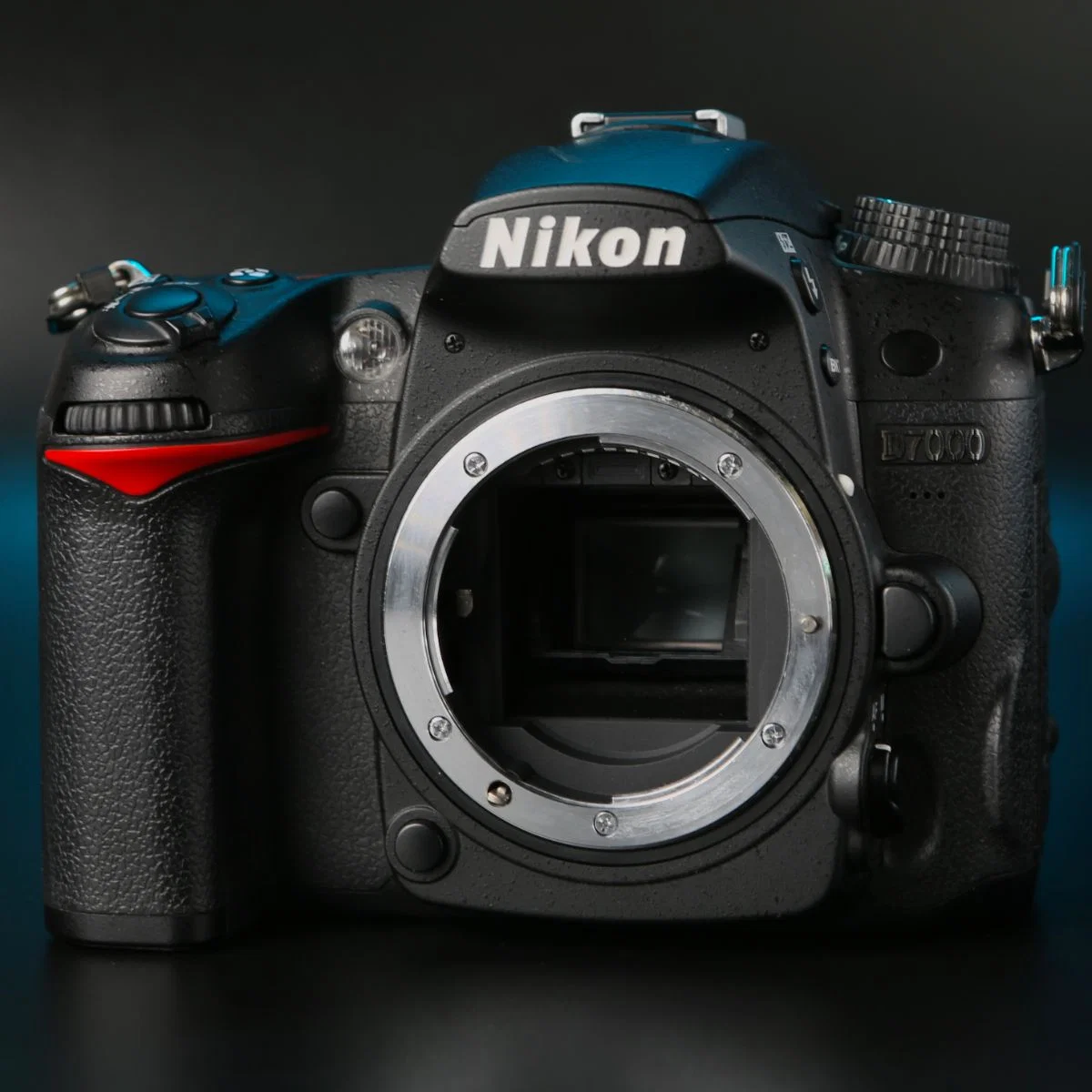 Nikon D7000 body - миниатюра 7