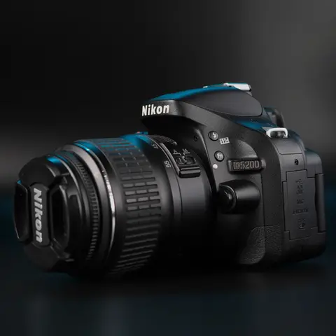 Nikon D5200 kit 18-55mm