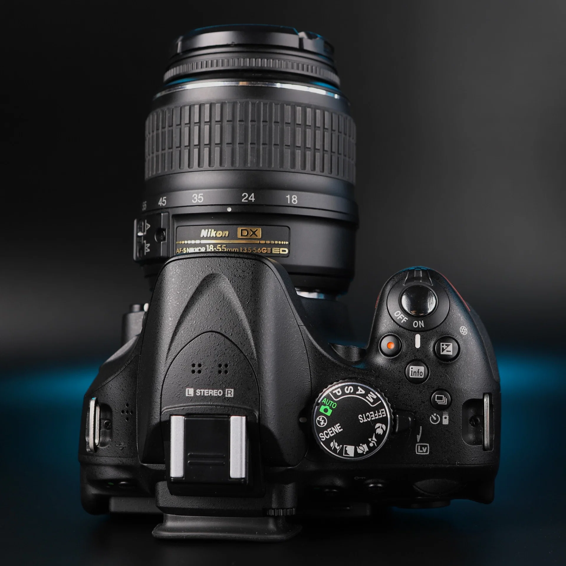 Nikon D5200 kit 18-55mm - миниатюра 6