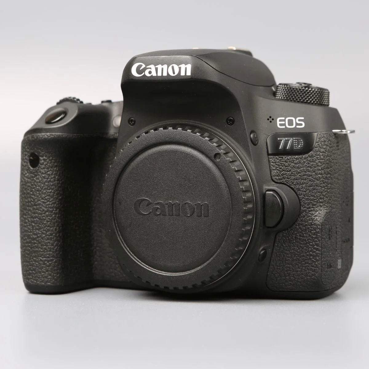 Canon 77D - изображение 1