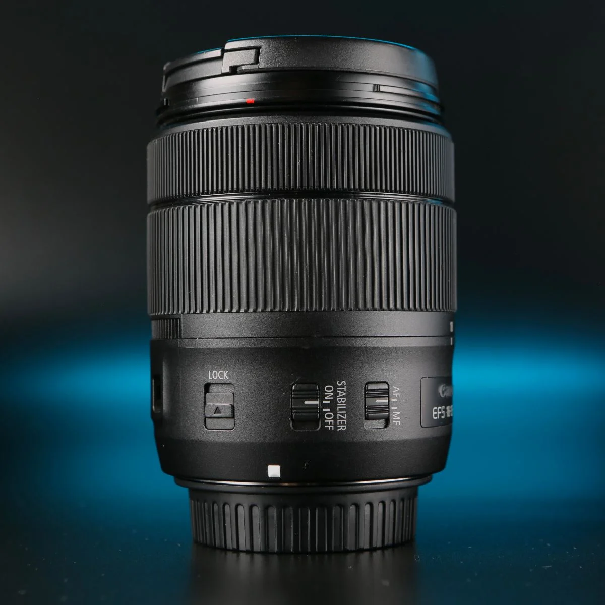 Canon EF-S 18-135mm IS Nano USM - миниатюра 2