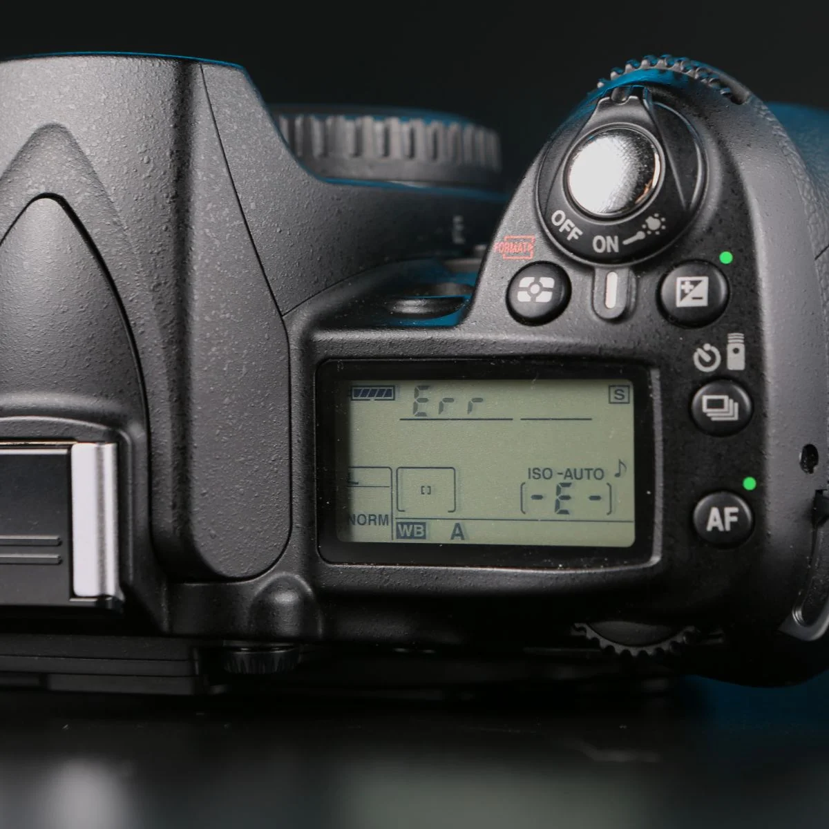 Nikon D90 body - миниатюра 8