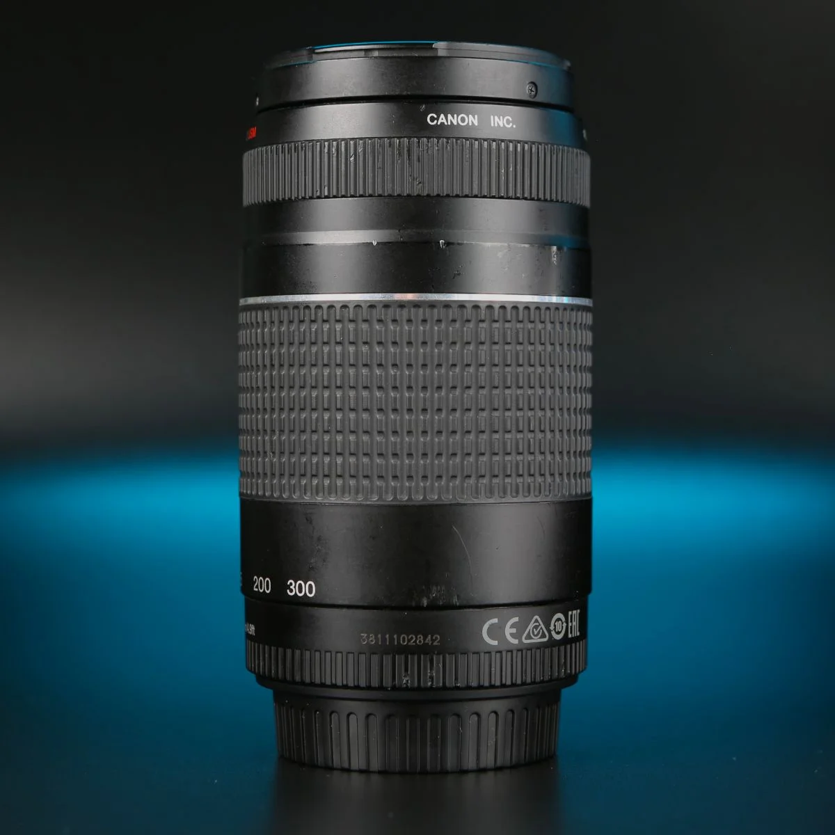 Canon EF 75-300mm III USM - миниатюра 3