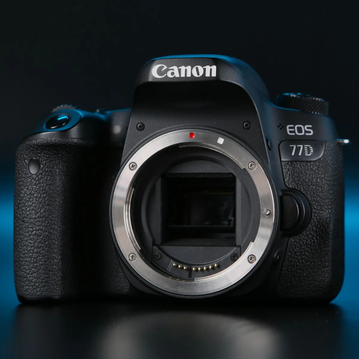 Canon 77D body - миниатюра 8