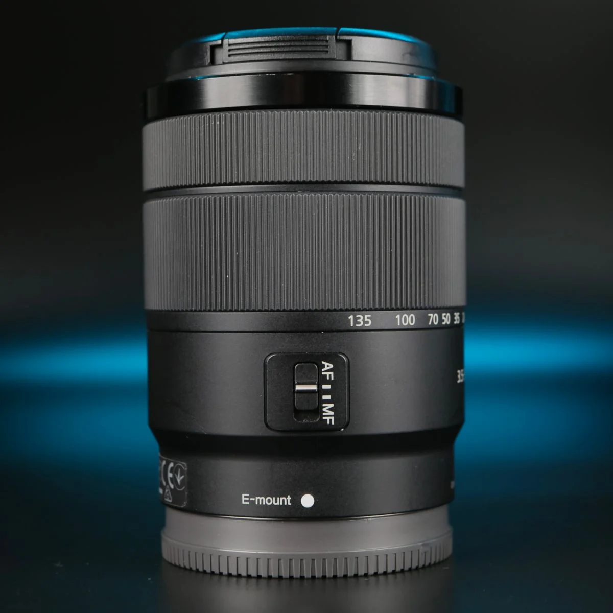 Sony E 18-135mm OSS - миниатюра 2
