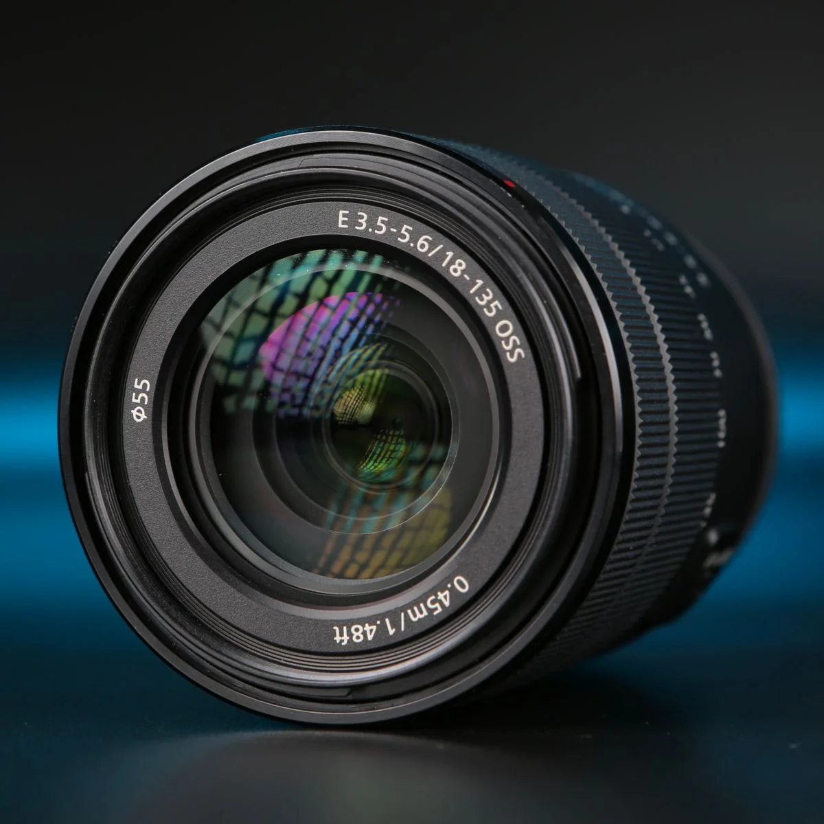 Sony E 18-135mm OSS - миниатюра 4