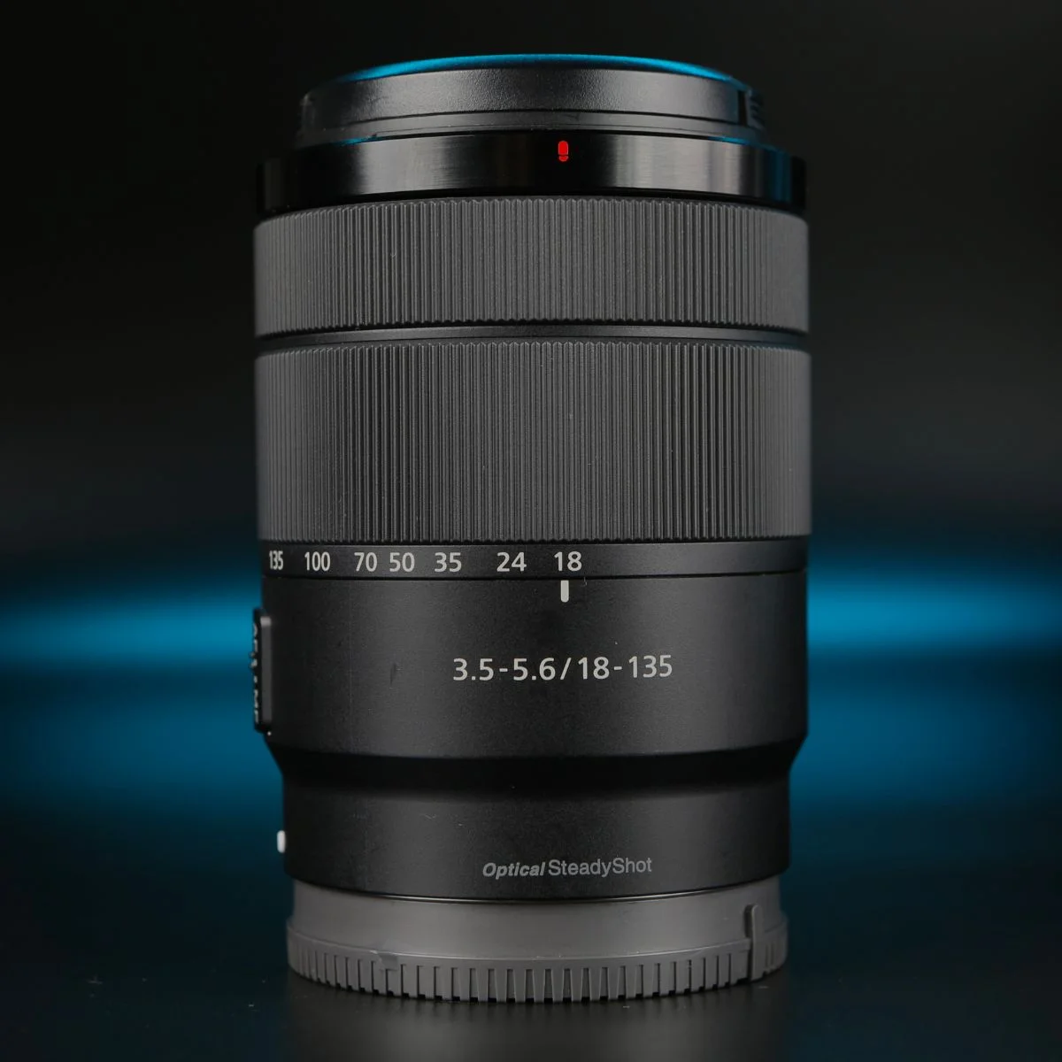 Sony E 18-135mm OSS - миниатюра 6