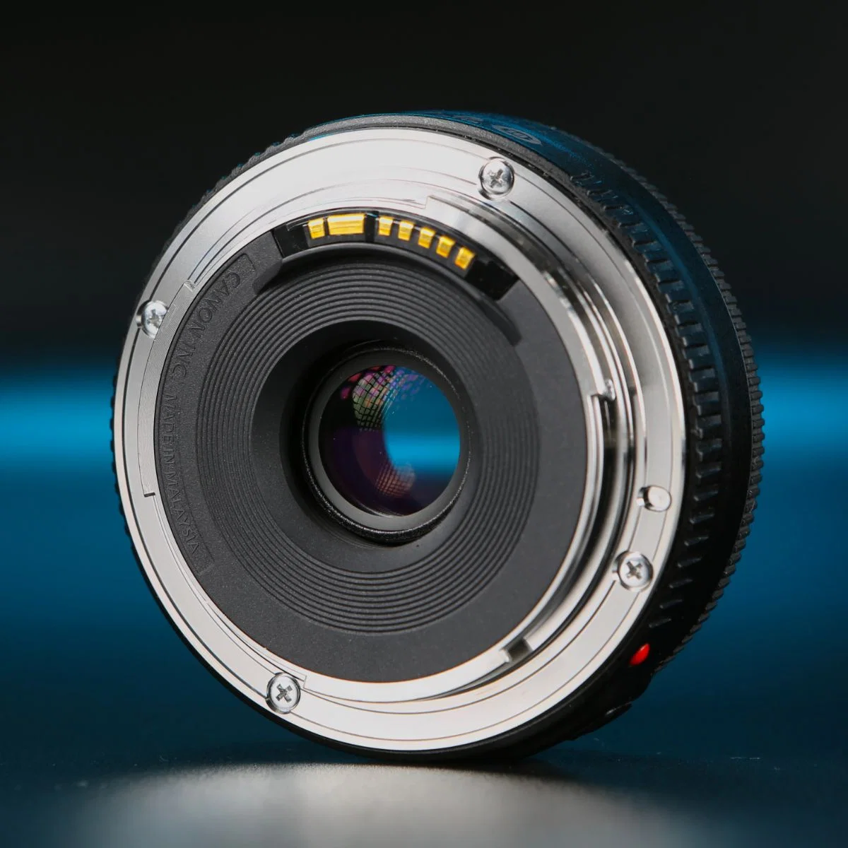 Canon EF 40mm 2.8 STM - миниатюра 5