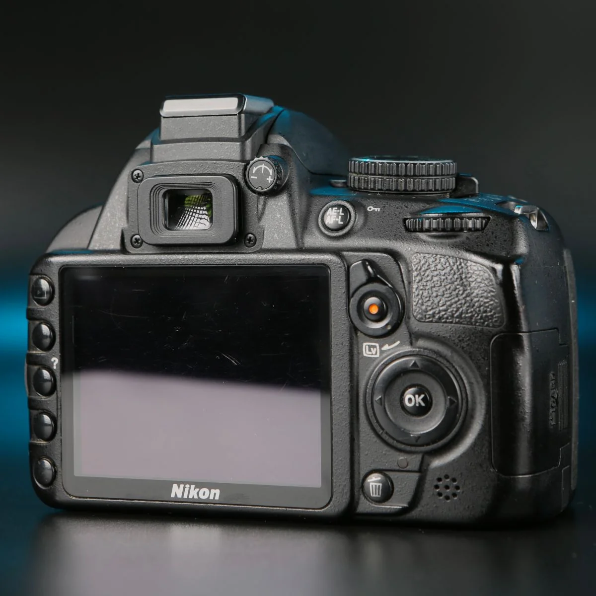 Nikon D3100 kit 18-55mm - миниатюра 7