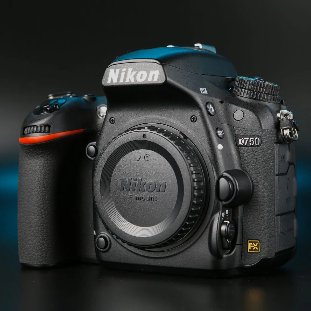 Nikon D750 body - изображение 1
