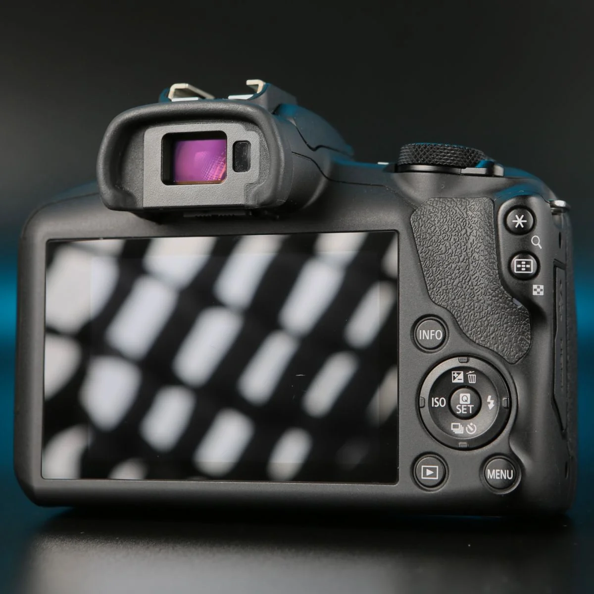 Canon R100 kit 18-45mm - миниатюра 6