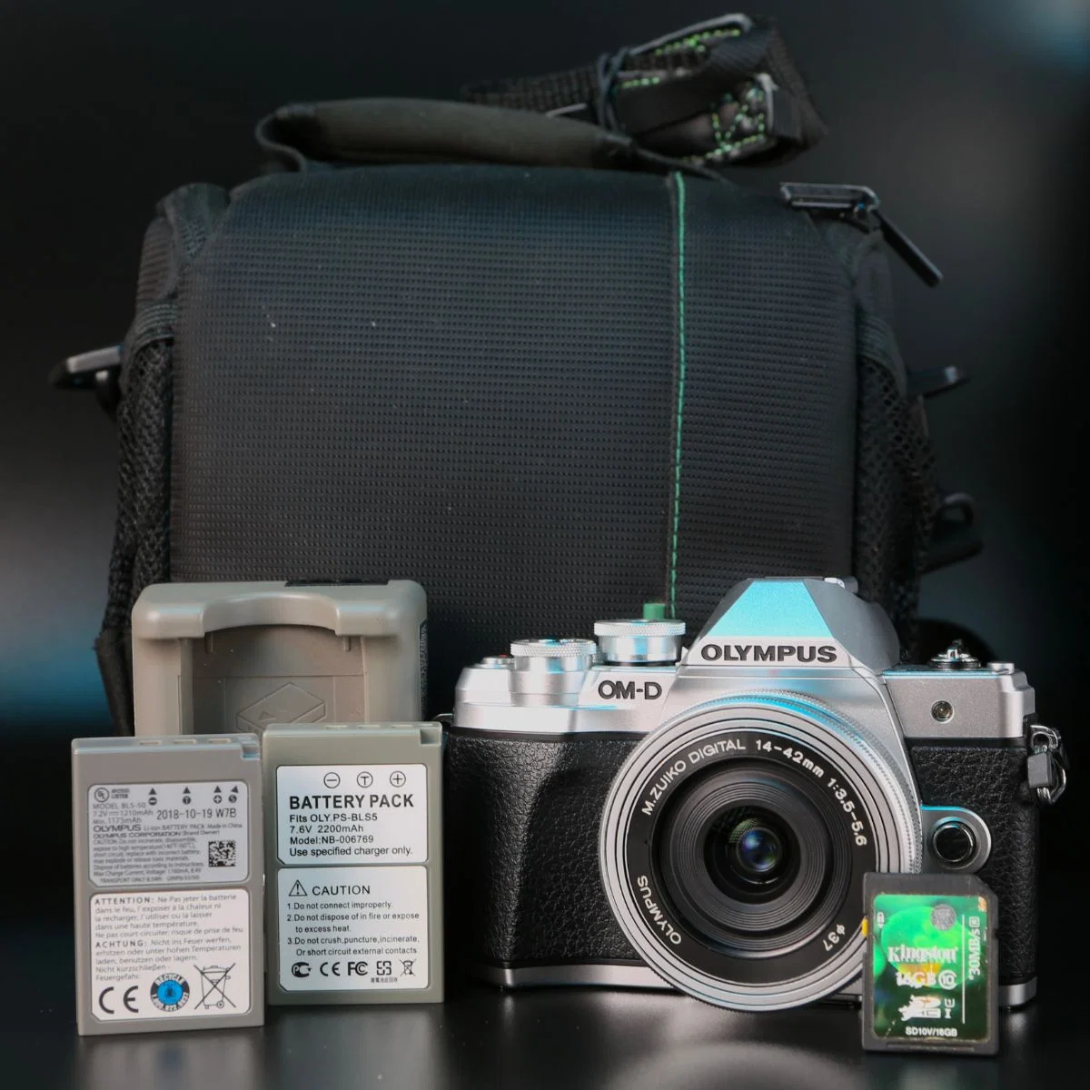 Olympus OM-D E-M10 Mark III kit 14-42mm - миниатюра 10