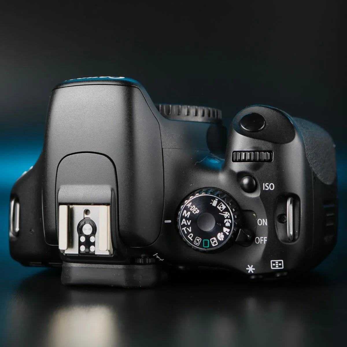 Canon 550D body - миниатюра 5