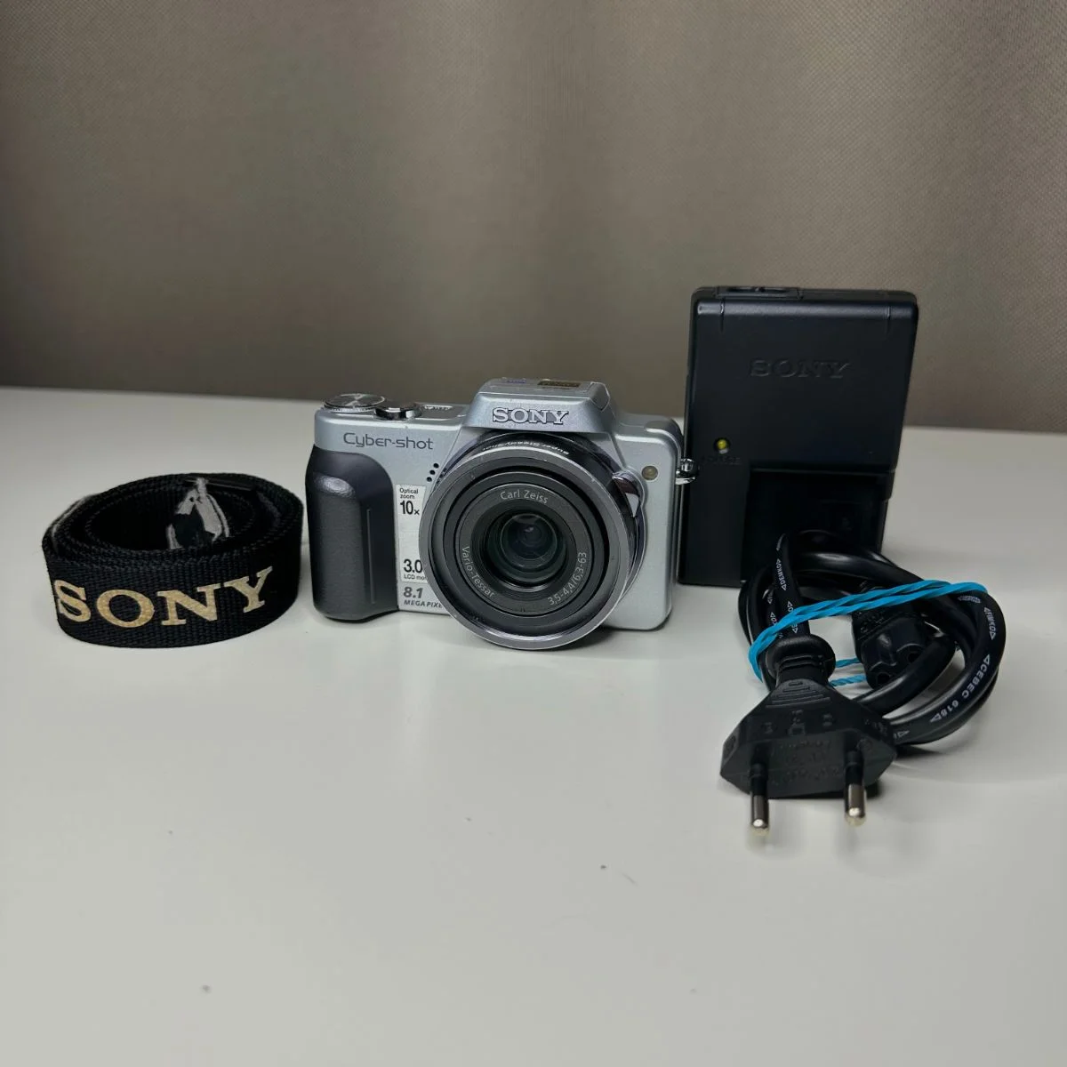 Sony DSC-H10 - миниатюра 7