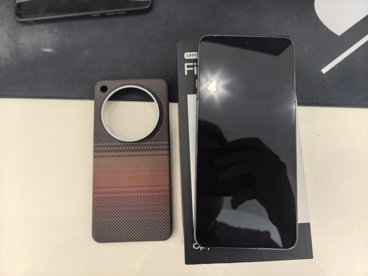 Oppo find x8 ultra - миниатюра 2