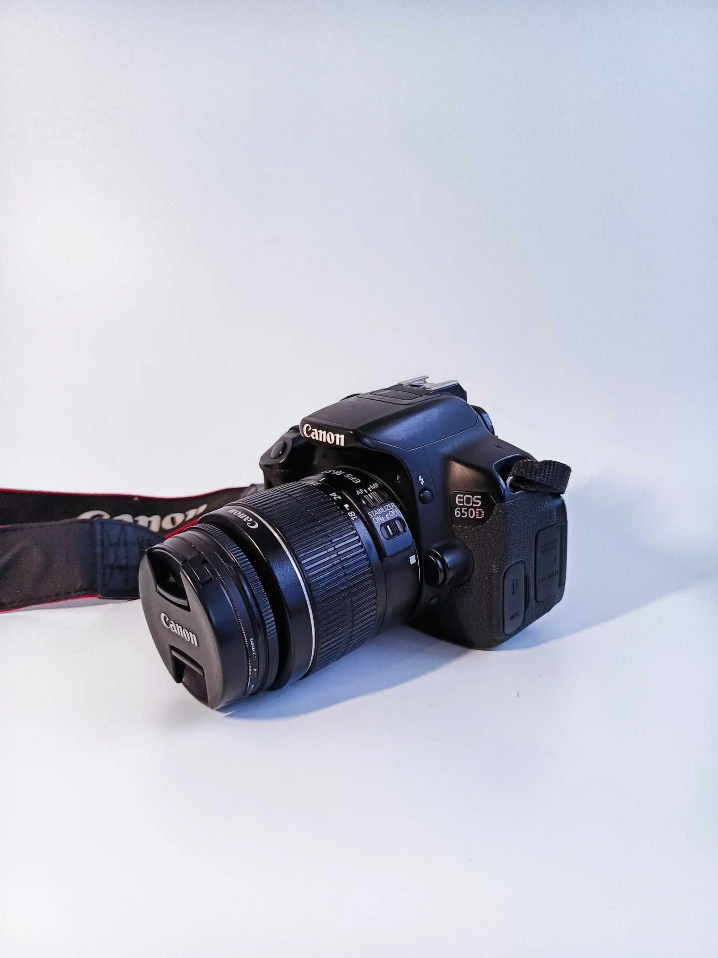 Фотоаппарат Canon 650d + объективы canon + сумка - миниатюра 2