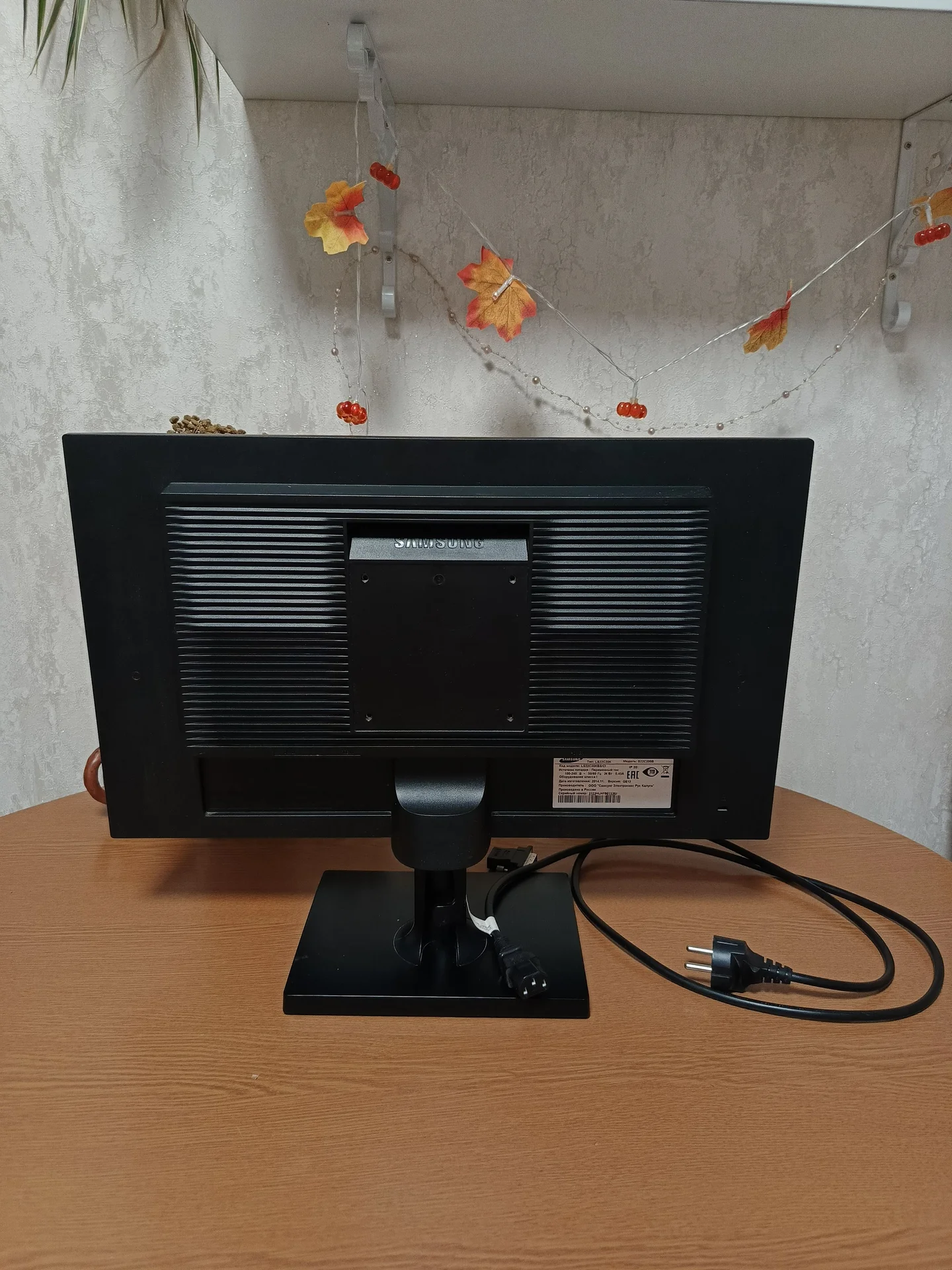 LED Монитор Samsung S22C200B - миниатюра 2