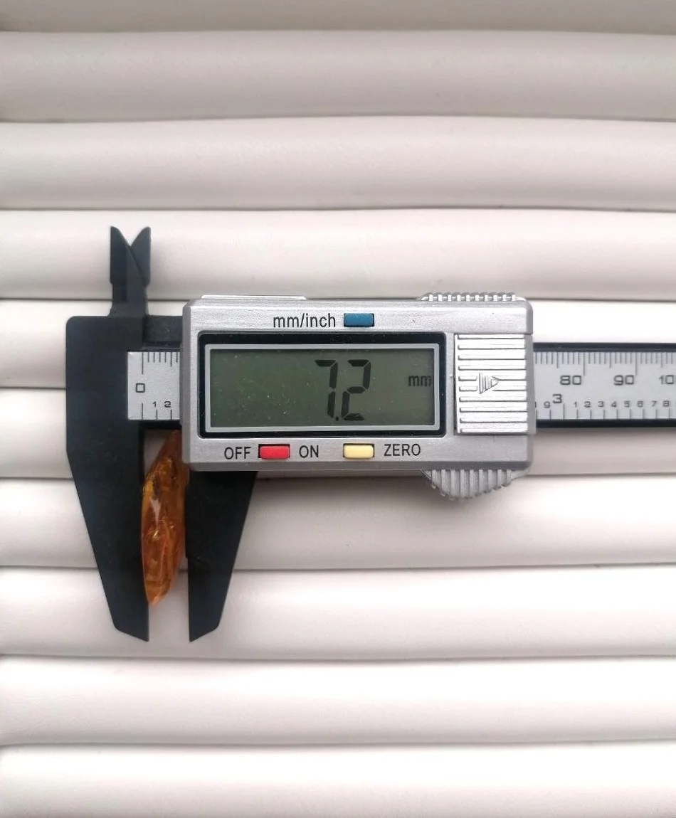 Янтарь. Инклюз с Насекомыми 2.35гр - миниатюра 11