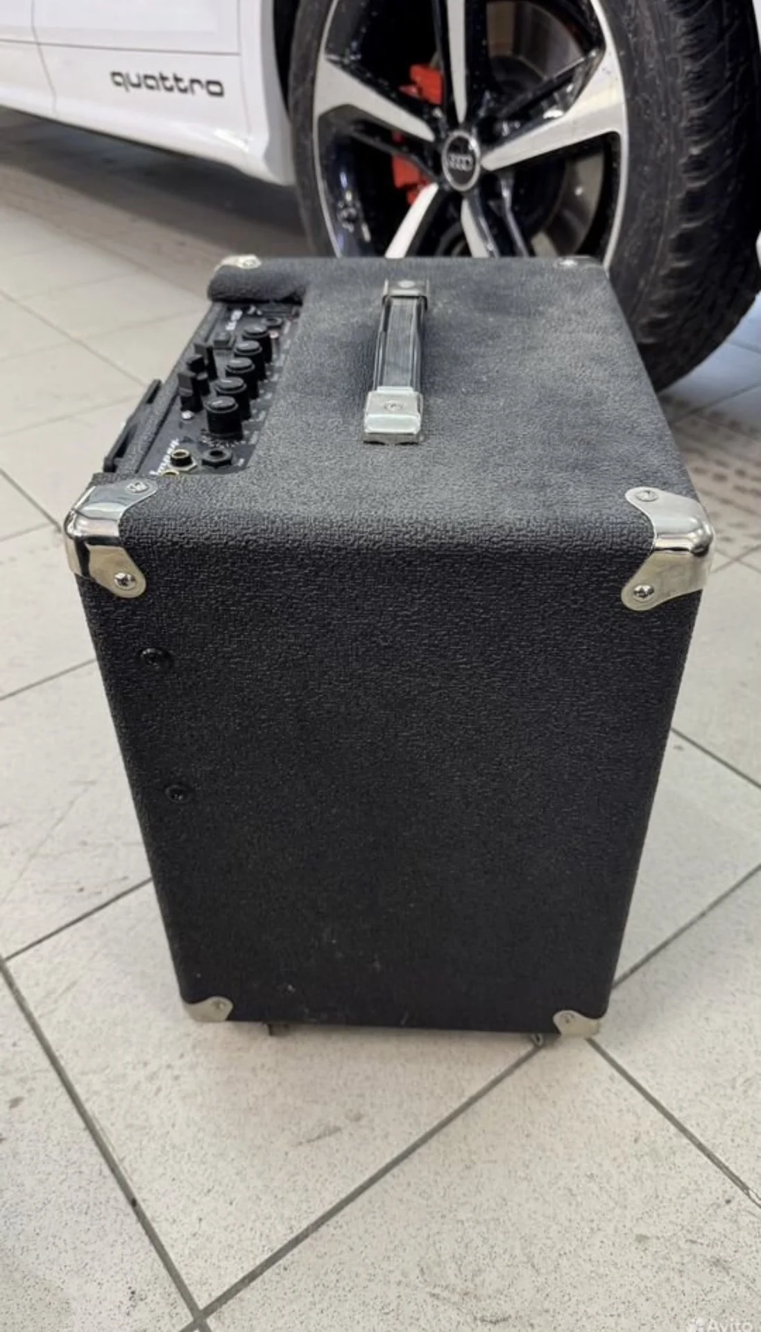 Комбоусилитель Ampeg BA-108 - миниатюра 3