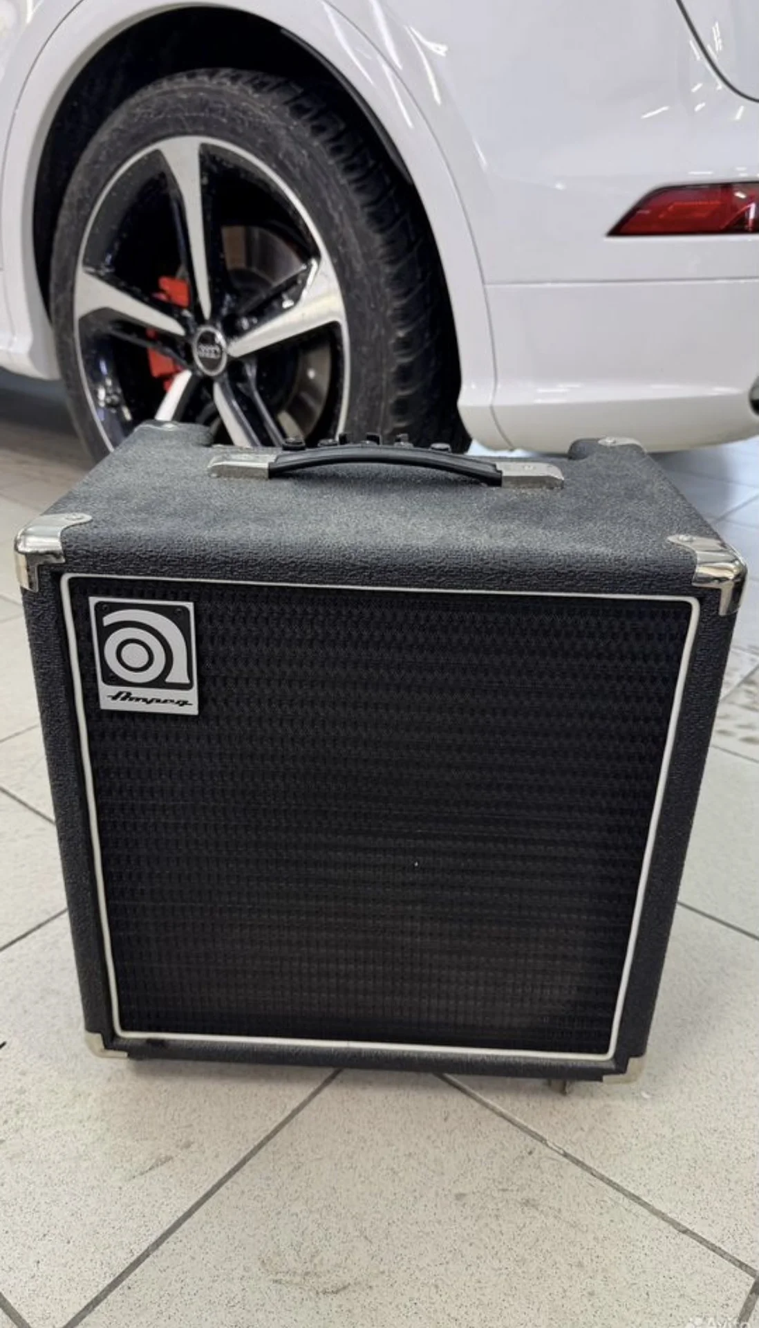 Комбоусилитель Ampeg BA-108 - миниатюра 6