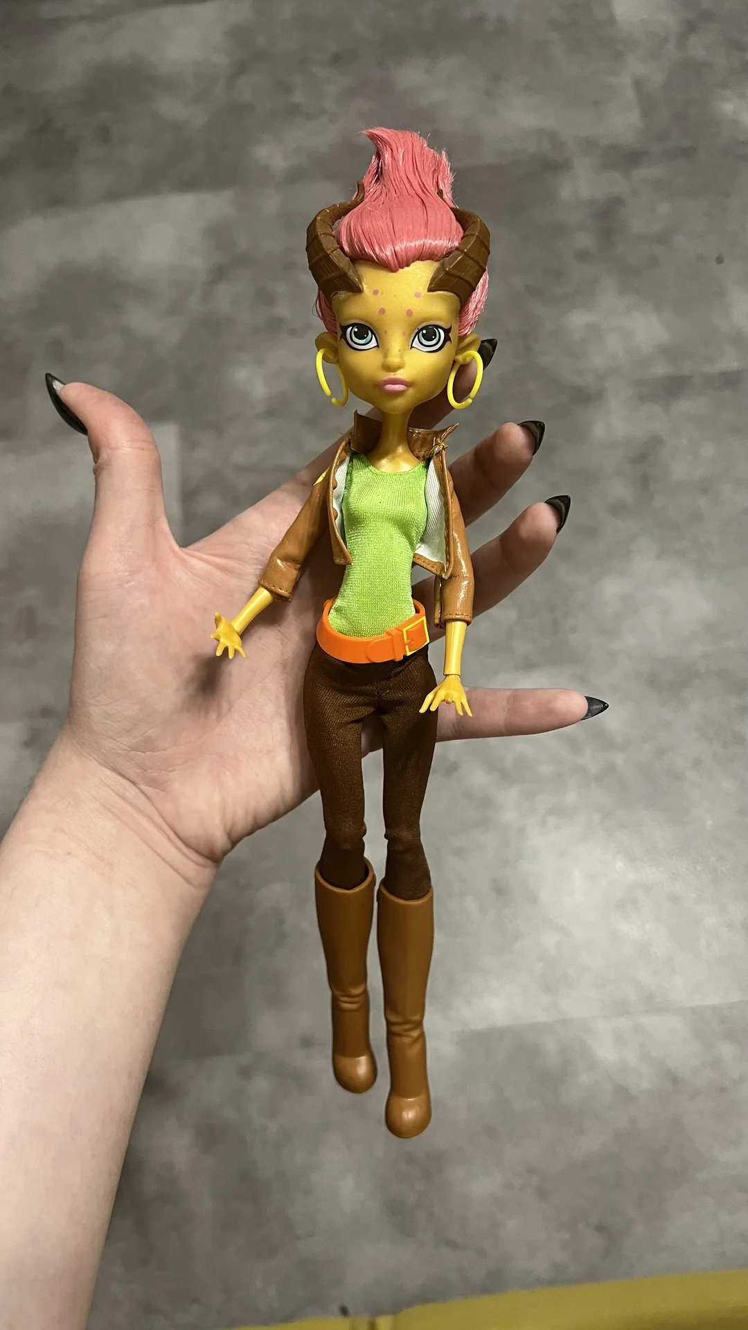 Кукла Monster High Гильда - миниатюра 2