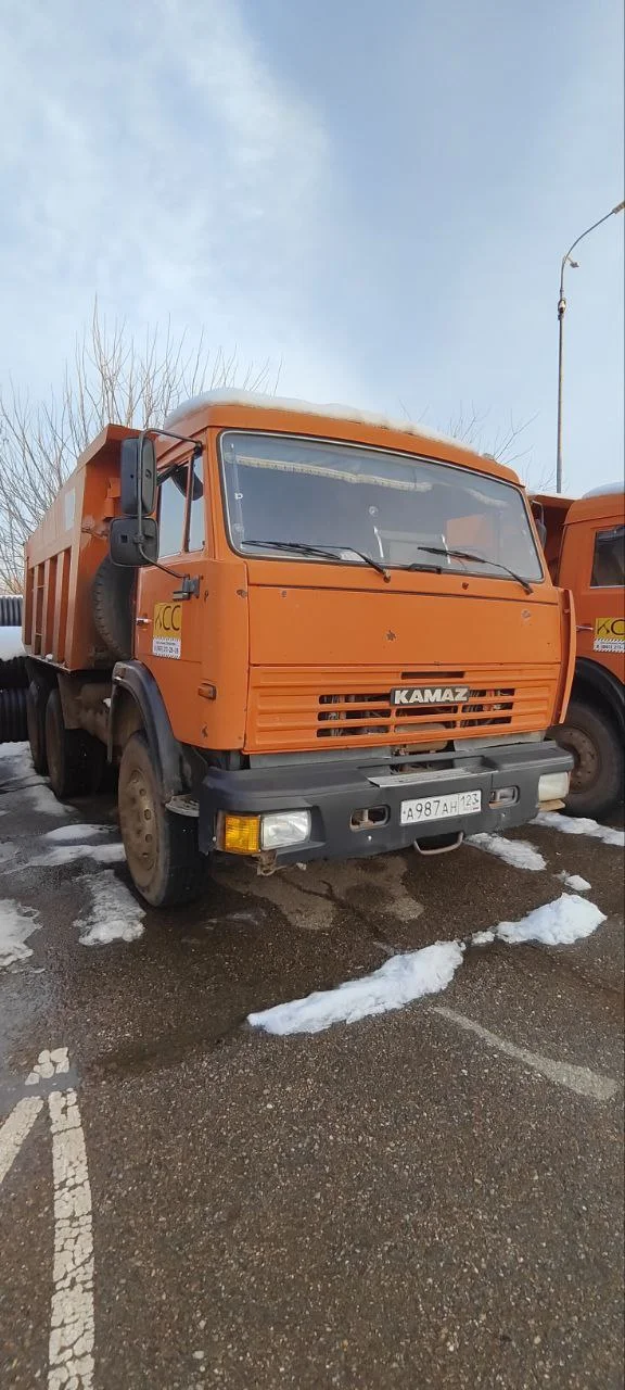 Самосвал КамАЗ 65115 6x4 - миниатюра 2