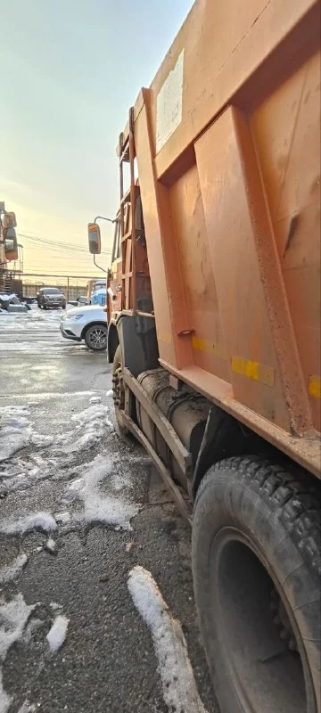 Самосвал КамАЗ 65115 6x4 - миниатюра 3