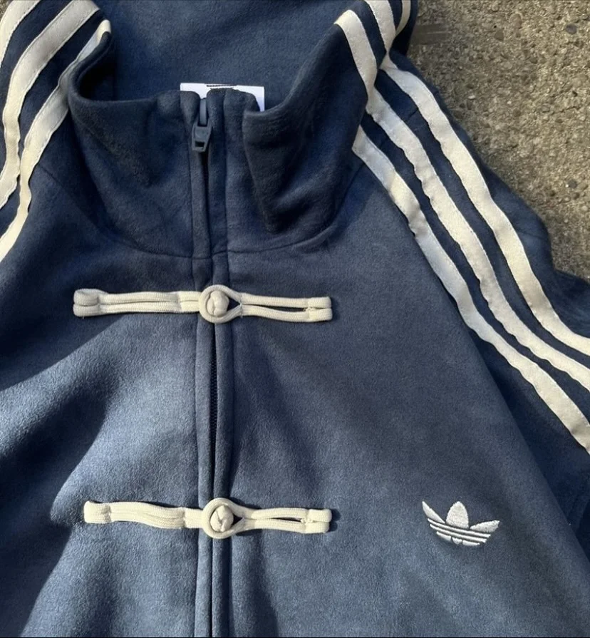 Куртка Adidas Chinese New Year Jacket (В НАЛИЧИИ) - миниатюра 2