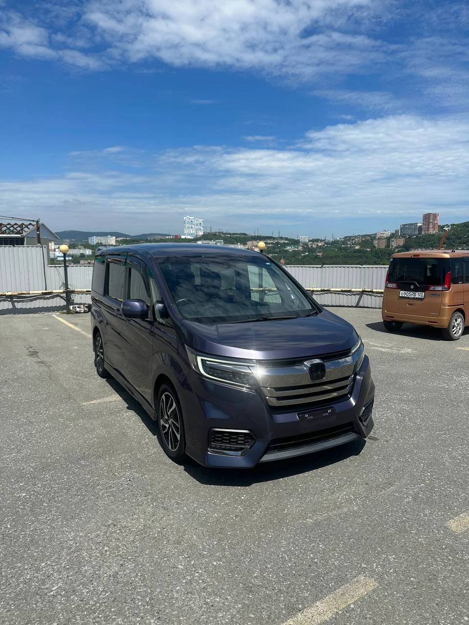 Honda Stepwgn 2021 - миниатюра 8