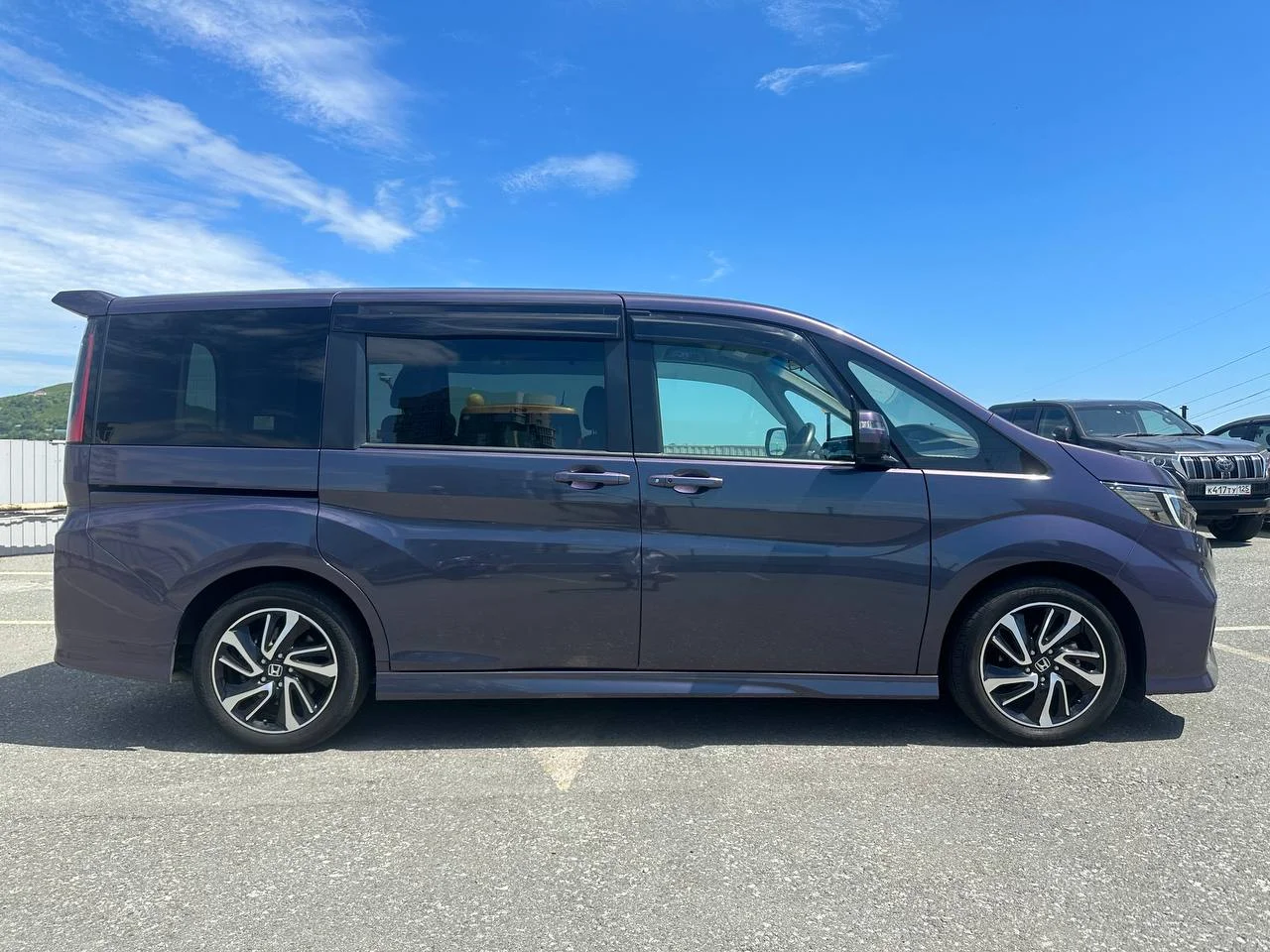 Honda Stepwgn 2021 - миниатюра 10