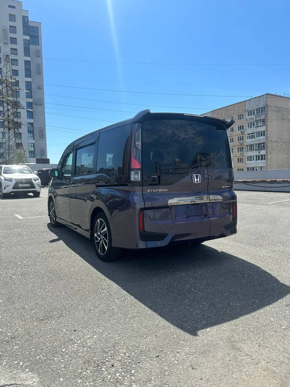 Honda Stepwgn 2021 - миниатюра 16