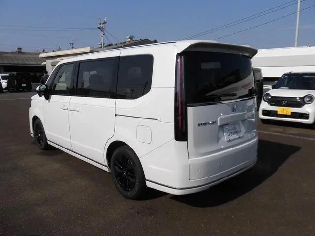Honda Stepwgn 2025 - миниатюра 6