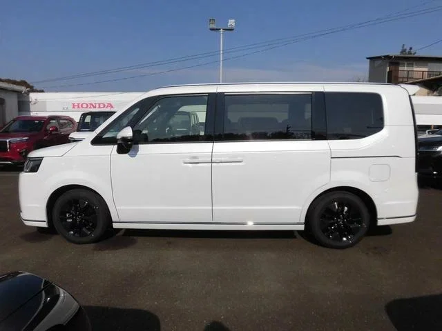 Honda Stepwgn 2025 - миниатюра 7