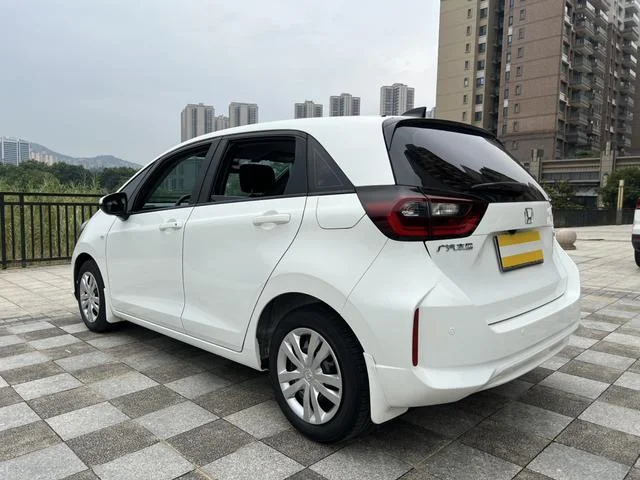 Honda Fit 2022 - миниатюра 5