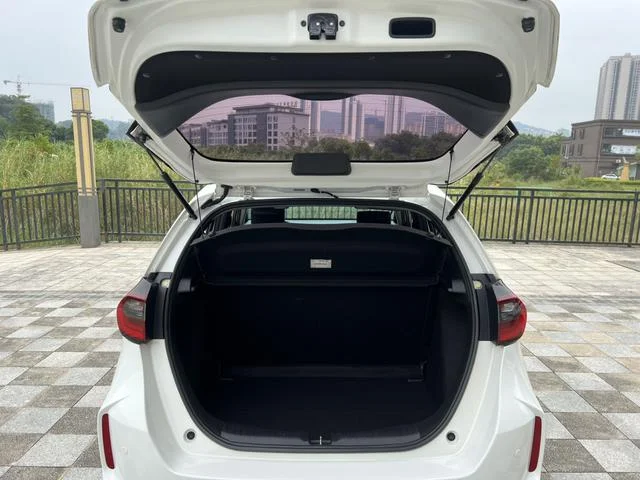 Honda Fit 2022 - миниатюра 9