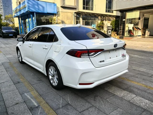 Toyota Corolla 2022 - миниатюра 4