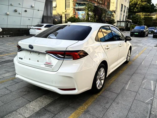 Toyota Corolla 2022 - миниатюра 5