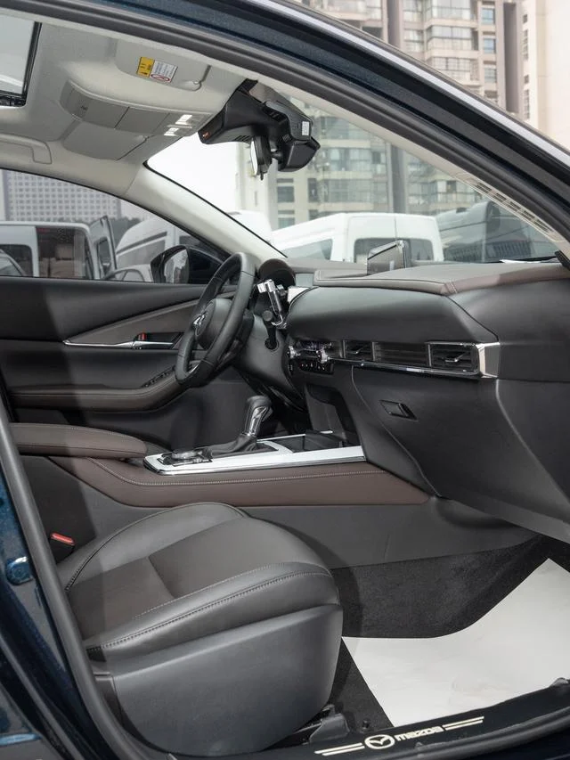 Mazda CX-30 2022 - миниатюра 9
