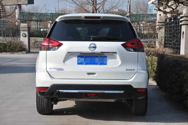 Nissan X-Trail 2022 - миниатюра 3