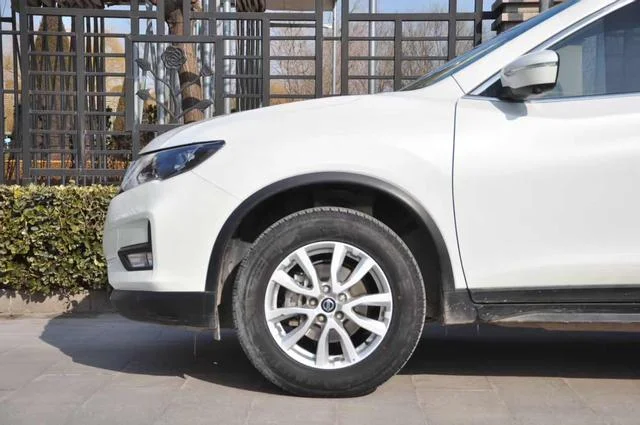 Nissan X-Trail 2022 - миниатюра 6