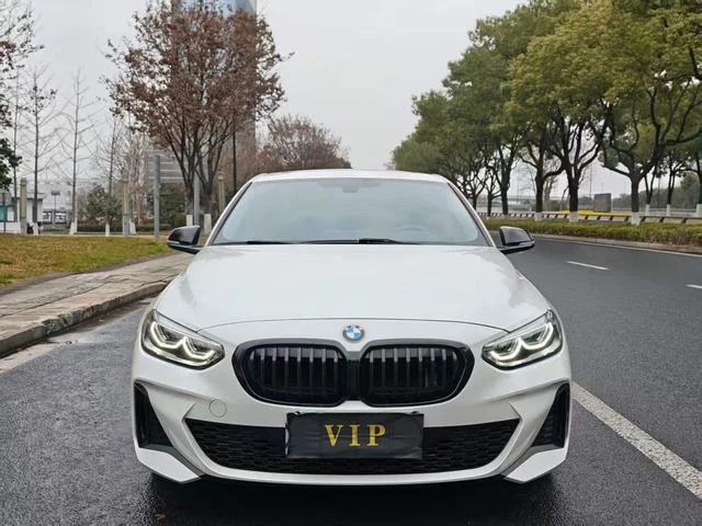 BMW 1-Series 2022 - миниатюра 2