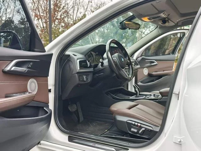 BMW 1-Series 2022 - миниатюра 10