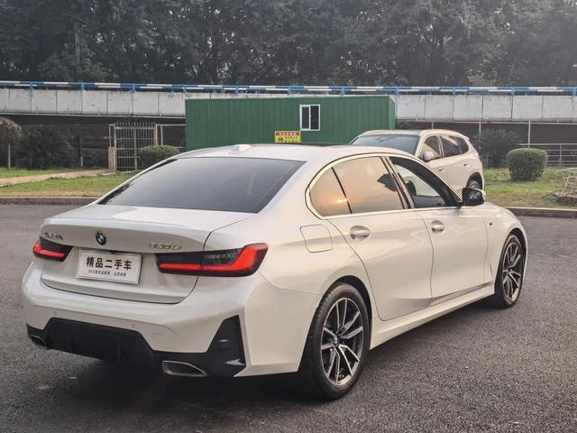BMW 3-Series 2022 - миниатюра 6