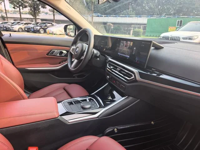 BMW 3-Series 2022 - миниатюра 10
