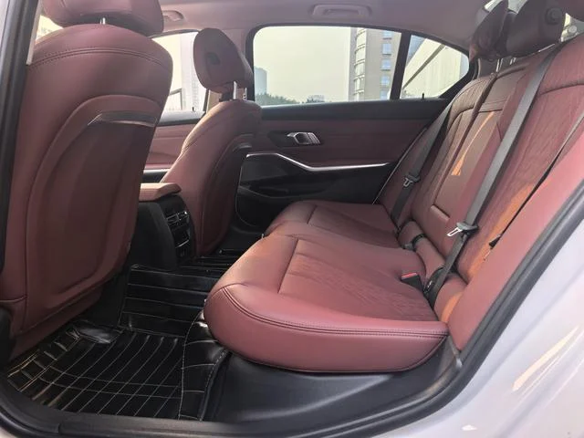BMW 3-Series 2022 - миниатюра 17