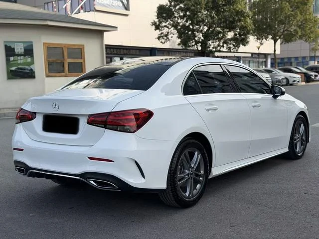 Mercedes-Benz A-Class 2022 - миниатюра 5